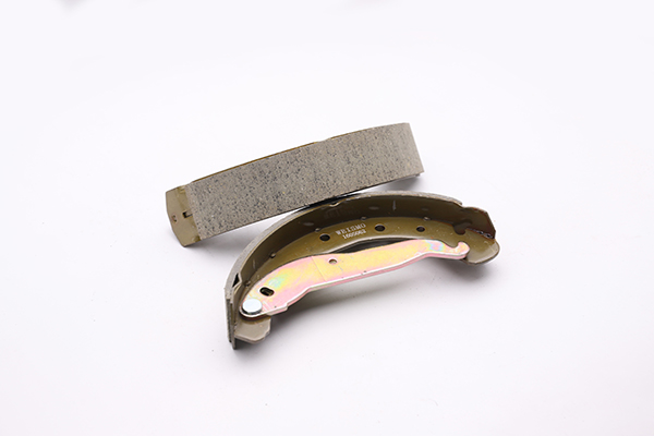 BRAKE SHOES