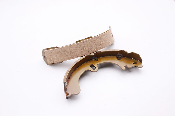 BRAKE SHOES